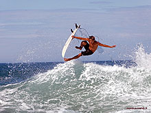 Surfeur - Trindade - Brésil